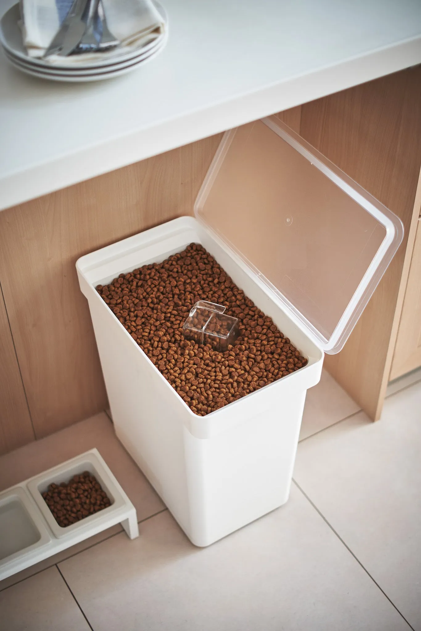 Airtight Pet Food Container (12 kg)