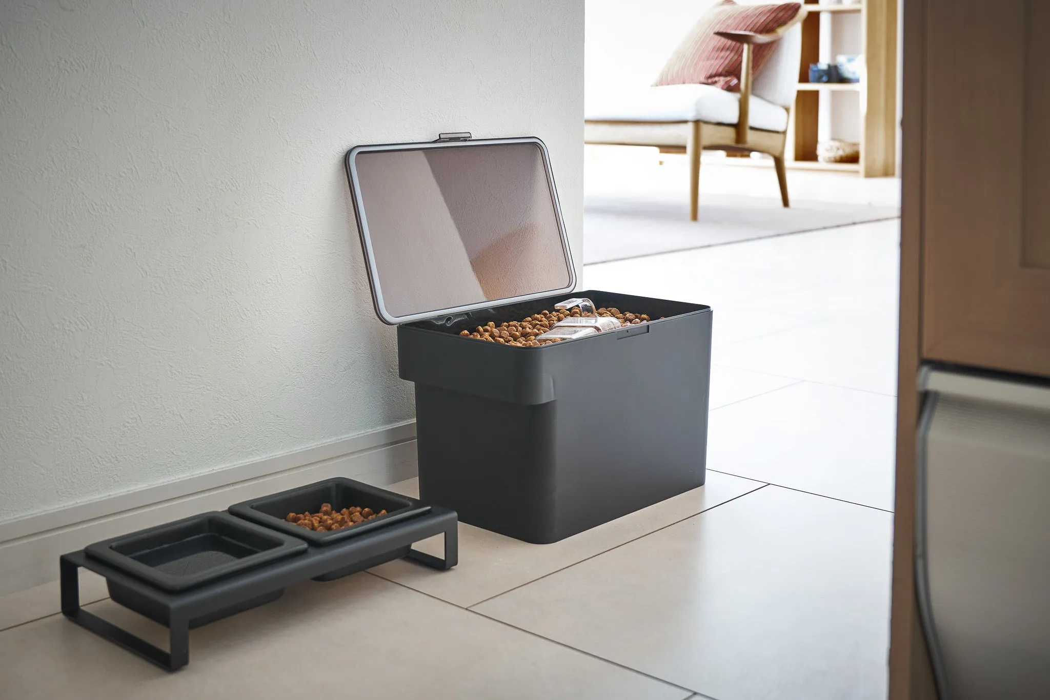 Airtight Pet Food Container (3.5 kg)