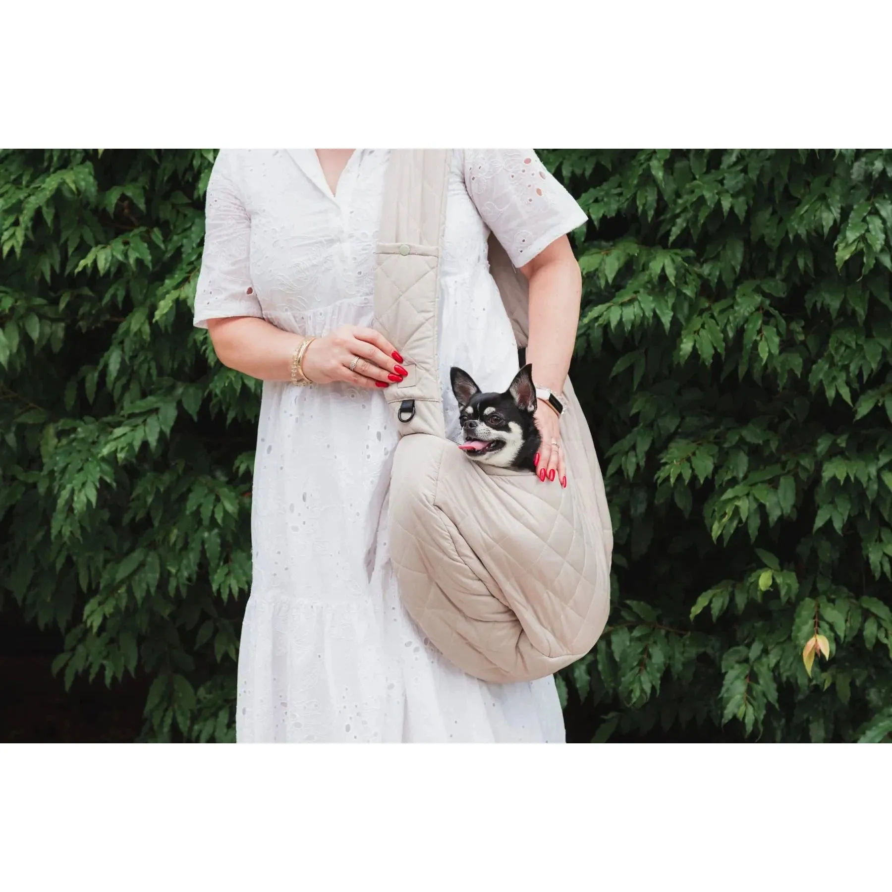 FuzzYard Life Quilted Sling Carrier Sandstone^^^