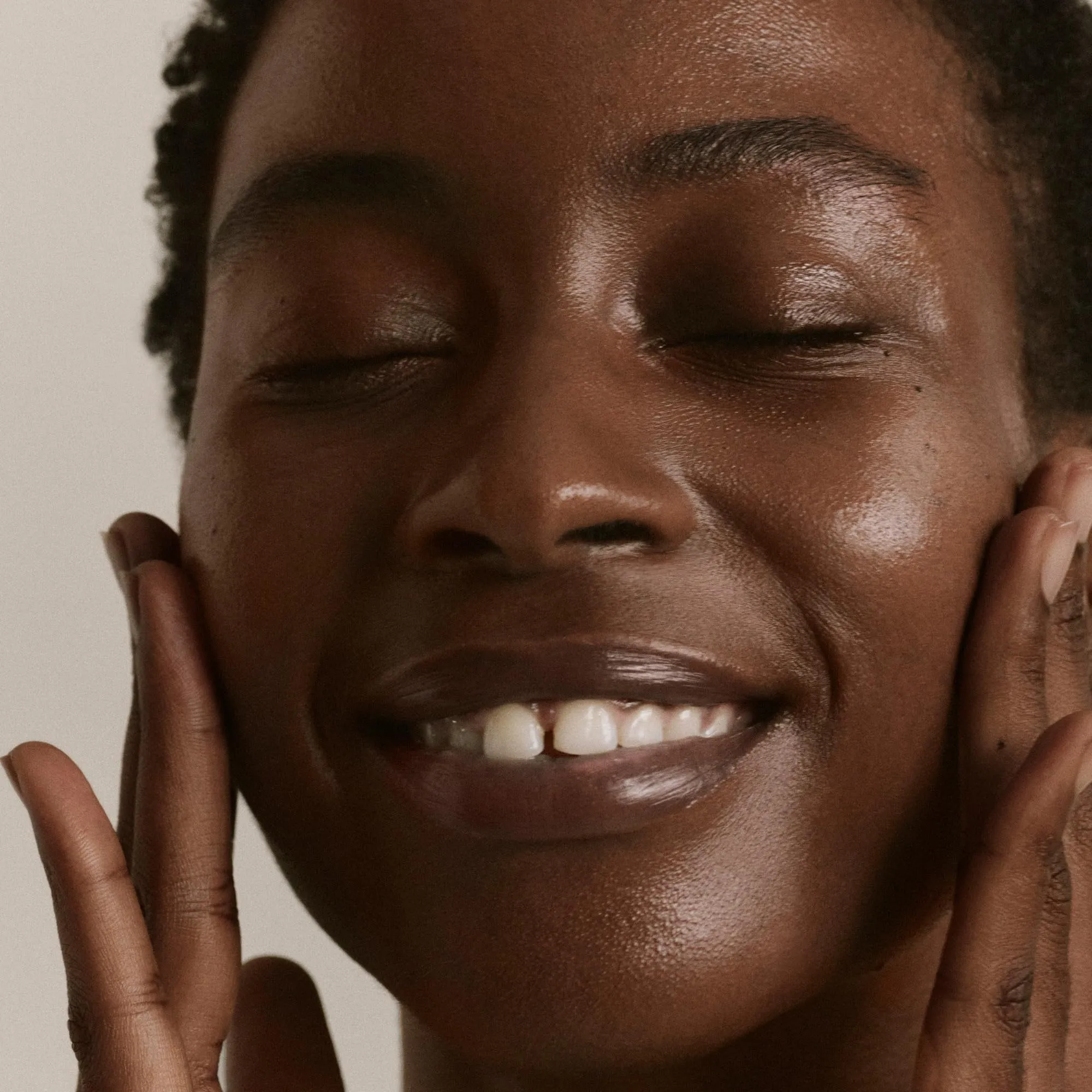 ILIA - The Base Face Milk Essence - Lightweight Moisturizer, For Long-Lasting Hydration